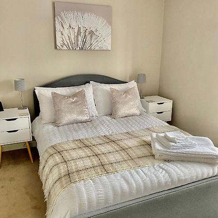 Lovely 2 Bedroom, 2 Bathroom House With Parking. Plymouth Exteriér fotografie